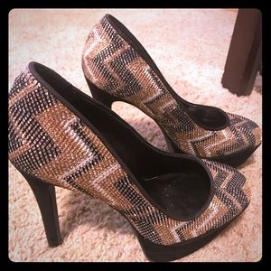 Jessica Simpson pumps